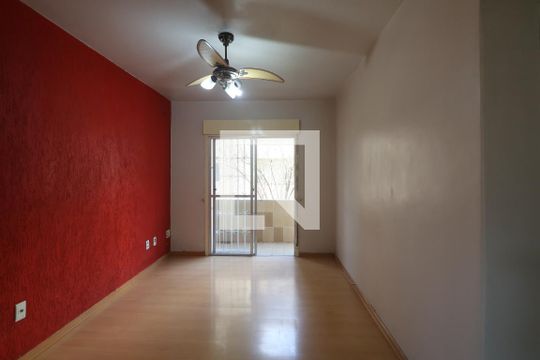 Apartamento à venda com 2 quartos, 75m² em Centro, Canoas