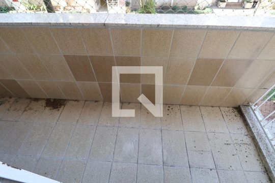 Sacada de apartamento à venda com 2 quartos, 75m² em Centro, Canoas