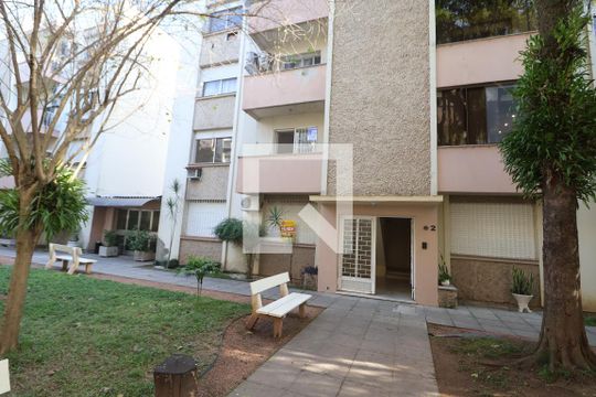 Fachada do bloco de apartamento à venda com 2 quartos, 75m² em Centro, Canoas