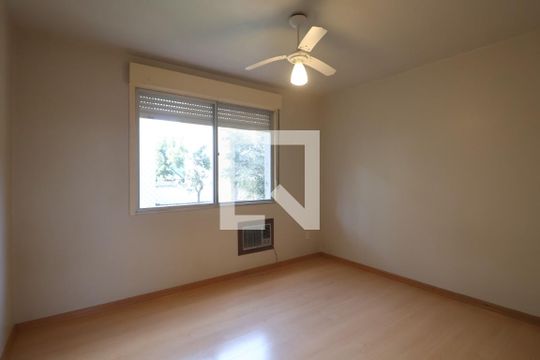 Quarto 1 de apartamento à venda com 2 quartos, 75m² em Centro, Canoas