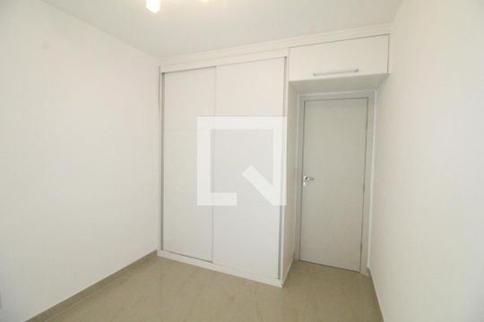 Quarto de apartamento para alugar com 2 quartos, 82m² em Jardim das Colinas, São José dos Campos