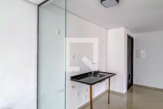 Cozinha de apartamento à venda com 2 quartos, 80m² em Vila Regente Feijó, São Paulo