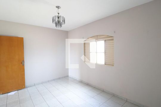 Quarto 2 de apartamento para alugar com 2 quartos, 99m² em Custódio Pereira, Uberlândia