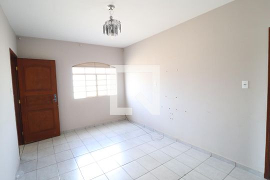 Sala de apartamento para alugar com 2 quartos, 99m² em Custódio Pereira, Uberlândia