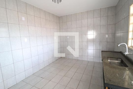 Cozinha de apartamento para alugar com 2 quartos, 99m² em Custódio Pereira, Uberlândia