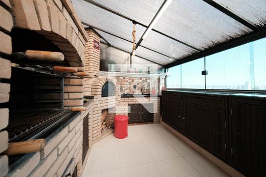 Área comum de casa para alugar com 2 quartos, 100m² em Jardim Santa Teresinha, São Paulo