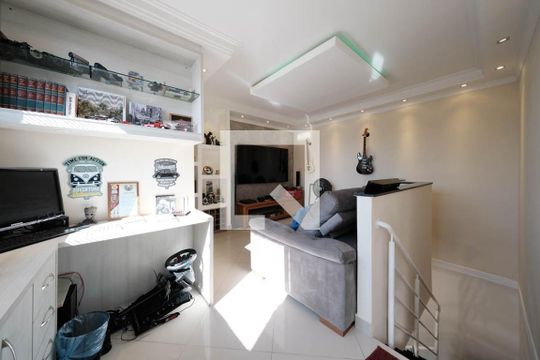 Escritório de casa para alugar com 2 quartos, 100m² em Jardim Santa Teresinha, São Paulo