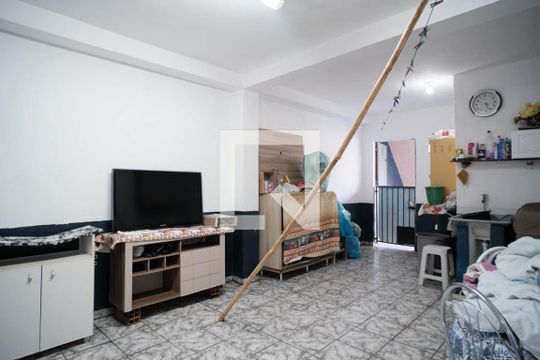 Área de Serviço de casa à venda com 3 quartos, 179m² em Vila Uniao (zona Leste), São Paulo