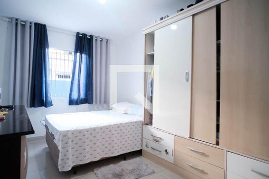 Quarto de casa à venda com 3 quartos, 179m² em Vila Uniao (zona Leste), São Paulo