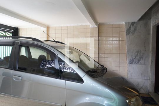 Garagem de casa à venda com 2 quartos, 300m² em Vila Formosa, São Paulo
