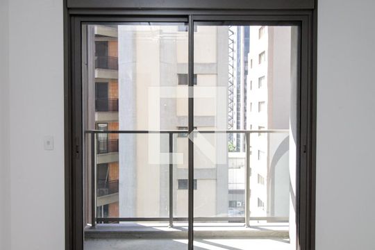 Varanda da Suíte 1 de apartamento à venda com 3 quartos, 209m² em Vila Nova Conceição, São Paulo