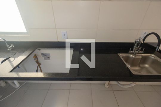 Detalhe da Cozinha de apartamento para alugar com 2 quartos, 49m² em Campo Grande, Rio de Janeiro