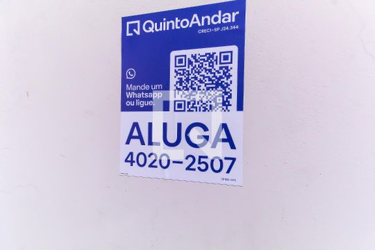 Placa de kitnet/studio para alugar com 1 quarto, 15m² em Liberdade, São Paulo