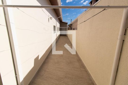 Área Externa de casa à venda com 4 quartos, 212m² em Jardim Chapadão, Campinas