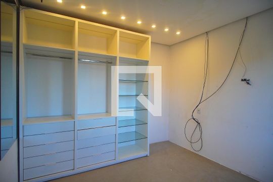 Quarto 1 de casa à venda com 4 quartos, 200m² em Feitoria, São Leopoldo