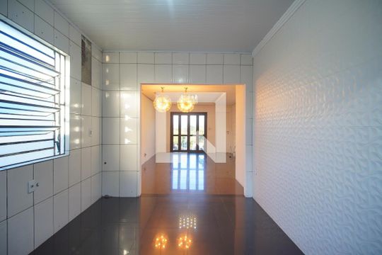 Cozinha de casa à venda com 4 quartos, 200m² em Feitoria, São Leopoldo