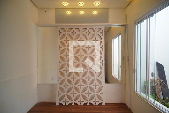Quarto 2 de casa à venda com 4 quartos, 200m² em Feitoria, São Leopoldo