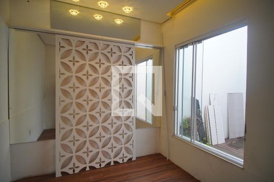 Quarto 2 de casa à venda com 4 quartos, 200m² em Feitoria, São Leopoldo