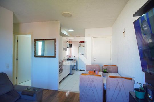 Sala de apartamento à venda com 2 quartos, 41m² em Mário Quintana, Porto Alegre