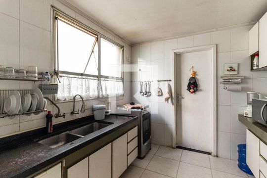 Cozinha de apartamento à venda com 4 quartos, 240m² em Santa Cecilia, São Paulo