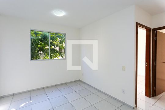 Sala  de apartamento para alugar com 2 quartos, 38m² em Jardim Boa Vista (zona Oeste), Osasco