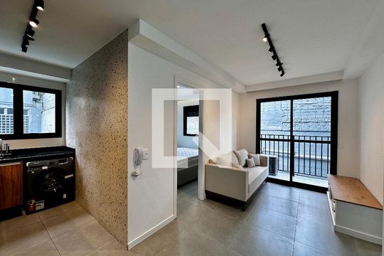 Apartamento para alugar com 2 quartos, 42m² em Campo Belo, São Paulo