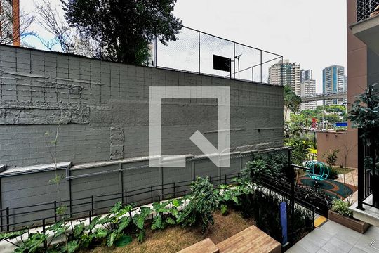 Vista Quarto 1 de apartamento para alugar com 2 quartos, 42m² em Campo Belo, São Paulo