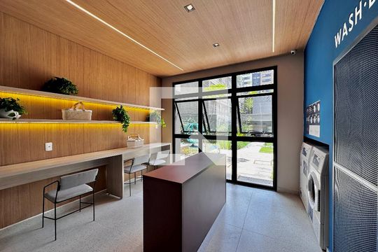 Lavanderia de apartamento para alugar com 2 quartos, 42m² em Campo Belo, São Paulo