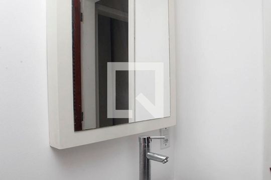 Banheiro Social de apartamento à venda com 1 quarto, 50m² em Cidade Baixa, Porto Alegre