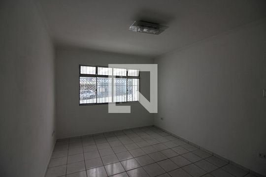 Casa para alugar com 2 quartos, 133m² em Conjunto Residencial Jussara, São Bernardo do Campo