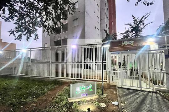 Fachada de apartamento para alugar com 2 quartos, 45m² em Vila Nova Cachoeirinha, São Paulo