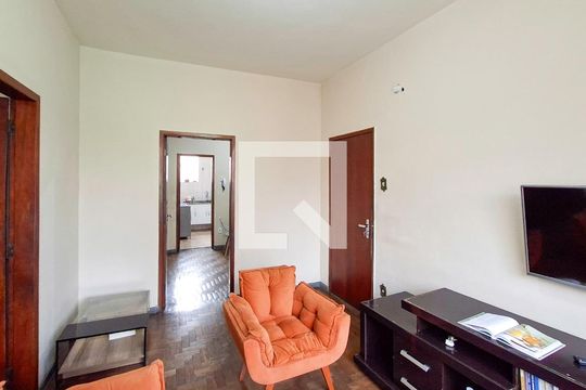 Sala de apartamento à venda com 3 quartos, 82m² em Renascença, Belo Horizonte