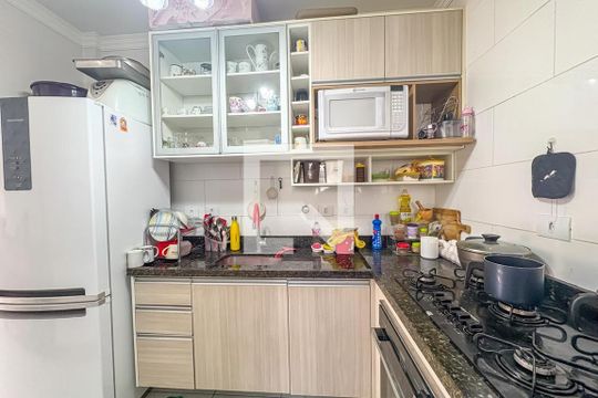 Cozinha de apartamento à venda com 3 quartos, 70m² em Vila Helena, São Bernardo do Campo