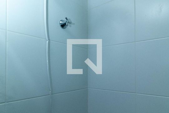 Banheiro de apartamento à venda com 1 quarto, 34m² em Perdizes, São Paulo