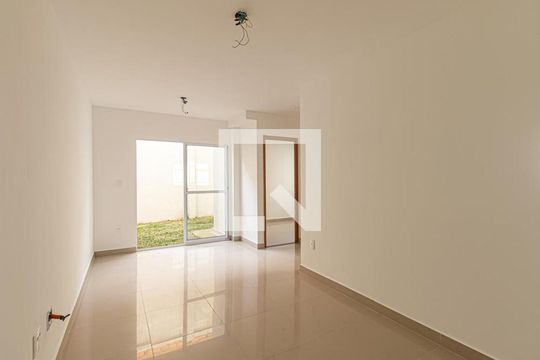 Sala de apartamento à venda com 2 quartos, 90m² em Novo Mundo, Curitiba