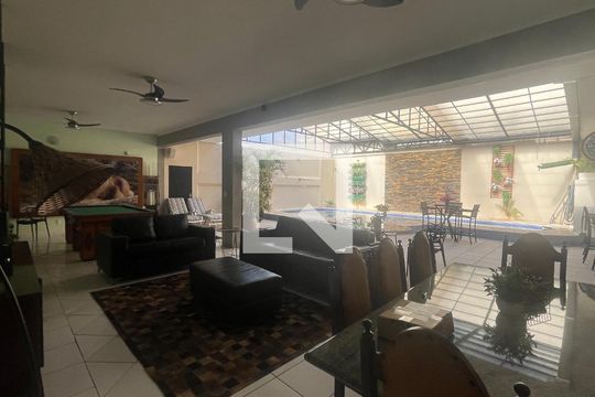 Sala de casa para alugar com 6 quartos, 799m² em Parque Alto Taquaral, Campinas