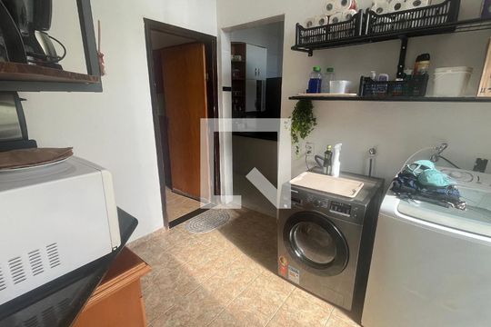 Lavanderia de casa para alugar com 6 quartos, 799m² em Parque Alto Taquaral, Campinas