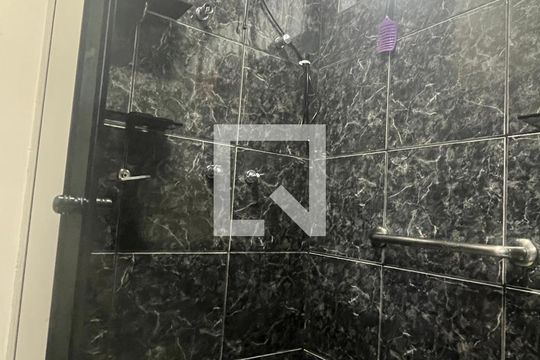 Banheiro da Suíte 1 de casa para alugar com 6 quartos, 799m² em Parque Alto Taquaral, Campinas