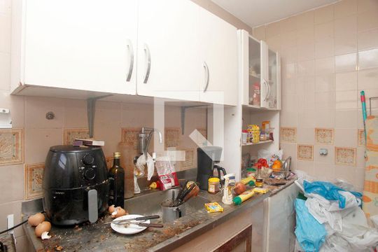 Studio  de kitnet/studio à venda com 1 quarto, 30m² em Centro Histórico, Porto Alegre