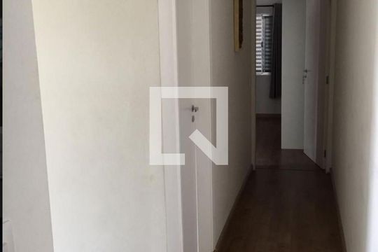 Corredor de casa à venda com 4 quartos, 220m² em Vila Aurora, São Paulo