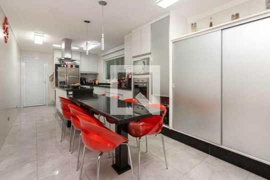 Cozinha de casa à venda com 3 quartos, 270m² em Parque Sao Domingos, São Paulo