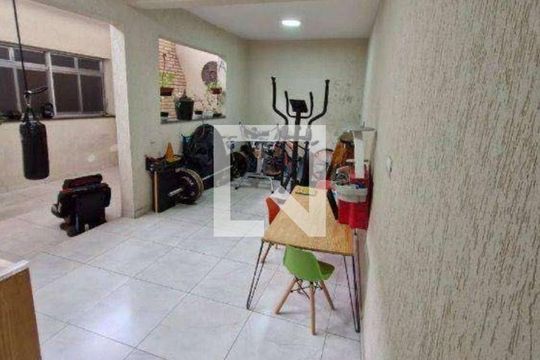 Casa à venda com 3 quartos, 280m² em Parque Sao Domingos, São Paulo