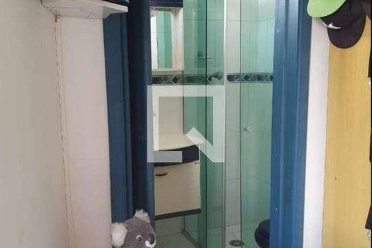 Banheiro de casa à venda com 3 quartos, 280m² em Parque Sao Domingos, São Paulo