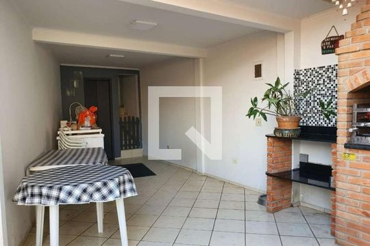 Churrasqueira de casa à venda com 3 quartos, 280m² em Parque Sao Domingos, São Paulo