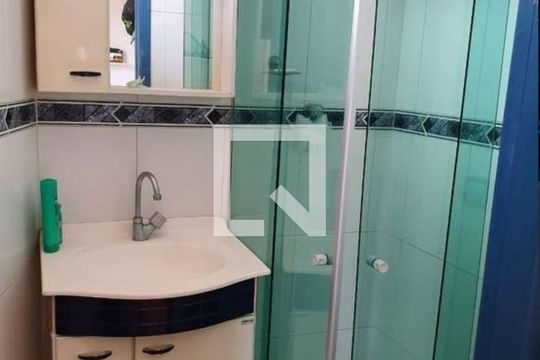 Banheiro de casa à venda com 3 quartos, 280m² em Parque Sao Domingos, São Paulo