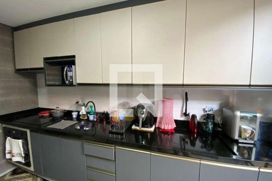 Cozinha de casa à venda com 3 quartos, 300m² em Parque Sao Domingos, São Paulo