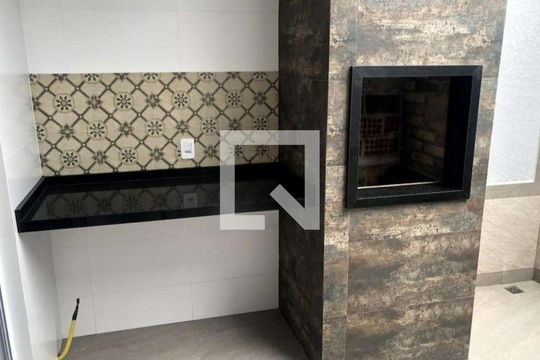 Churrasqueira de casa à venda com 4 quartos, 300m² em Parque Sao Domingos, São Paulo