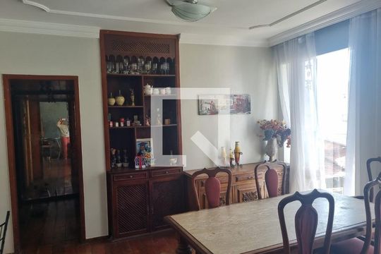 Sala de apartamento à venda com 2 quartos, 87m² em Ana Lúcia, Belo Horizonte