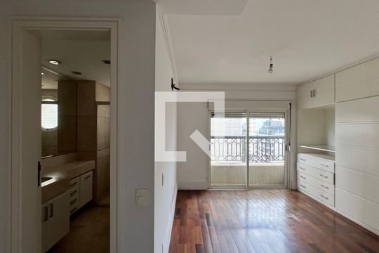 Suíte 2 de apartamento à venda com 4 quartos, 525m² em Alto de Pinheiros, São Paulo