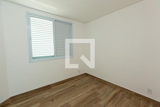 Apartamento à venda com 3 quartos, 142m² em Novo Eldorado, Contagem